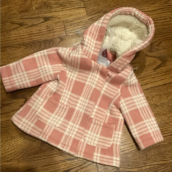 NWOT OLD NAVY GIRLS PINK & IVORY PLAID HOODED COAT SZ. 3-6 M - Picture 3 of 16